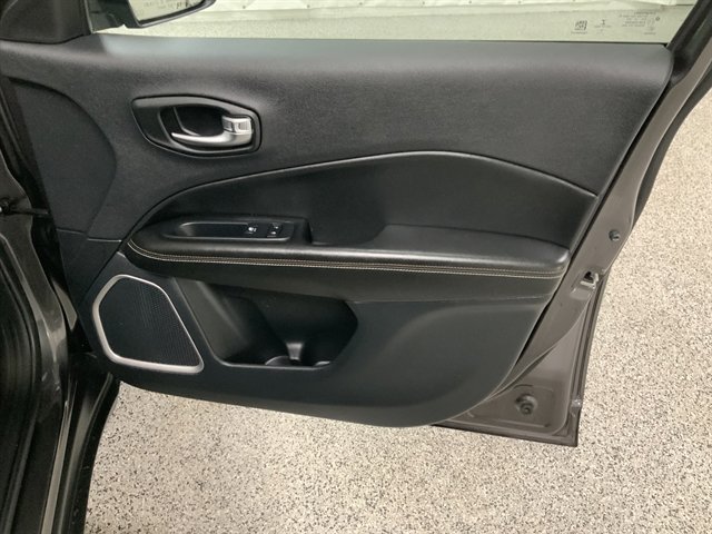 Used 2021 Jeep Compass Latitude image 22