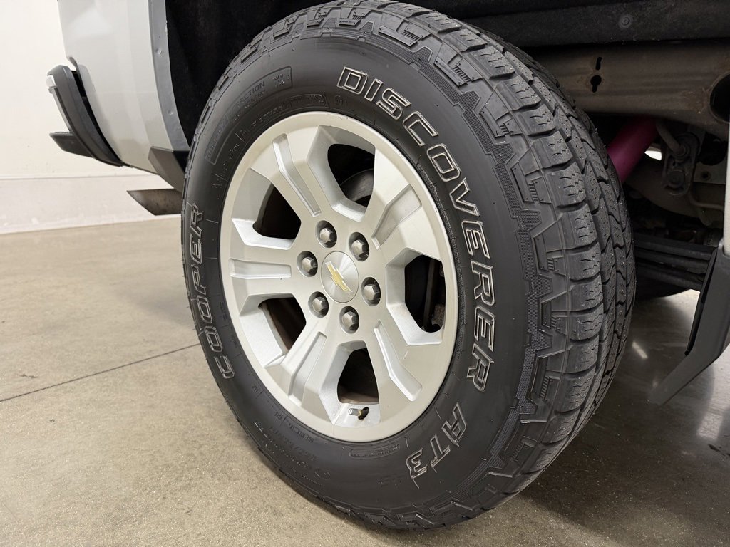 Used 2017 Chevrolet Silverado 1500 LT w/ All Star Edition image 21