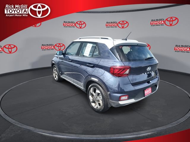 Used 2025 Hyundai Venue Limited FWD image 6