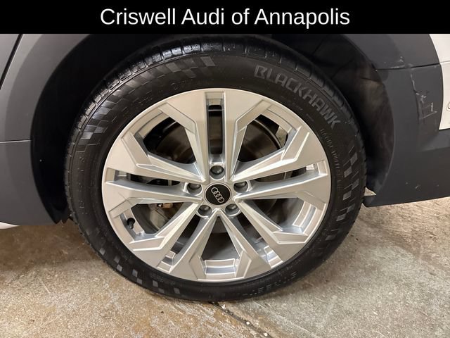 Used 2023 Audi A4 2.0T allroad Prestige w/ Prestige Package AWD/4WD image 11