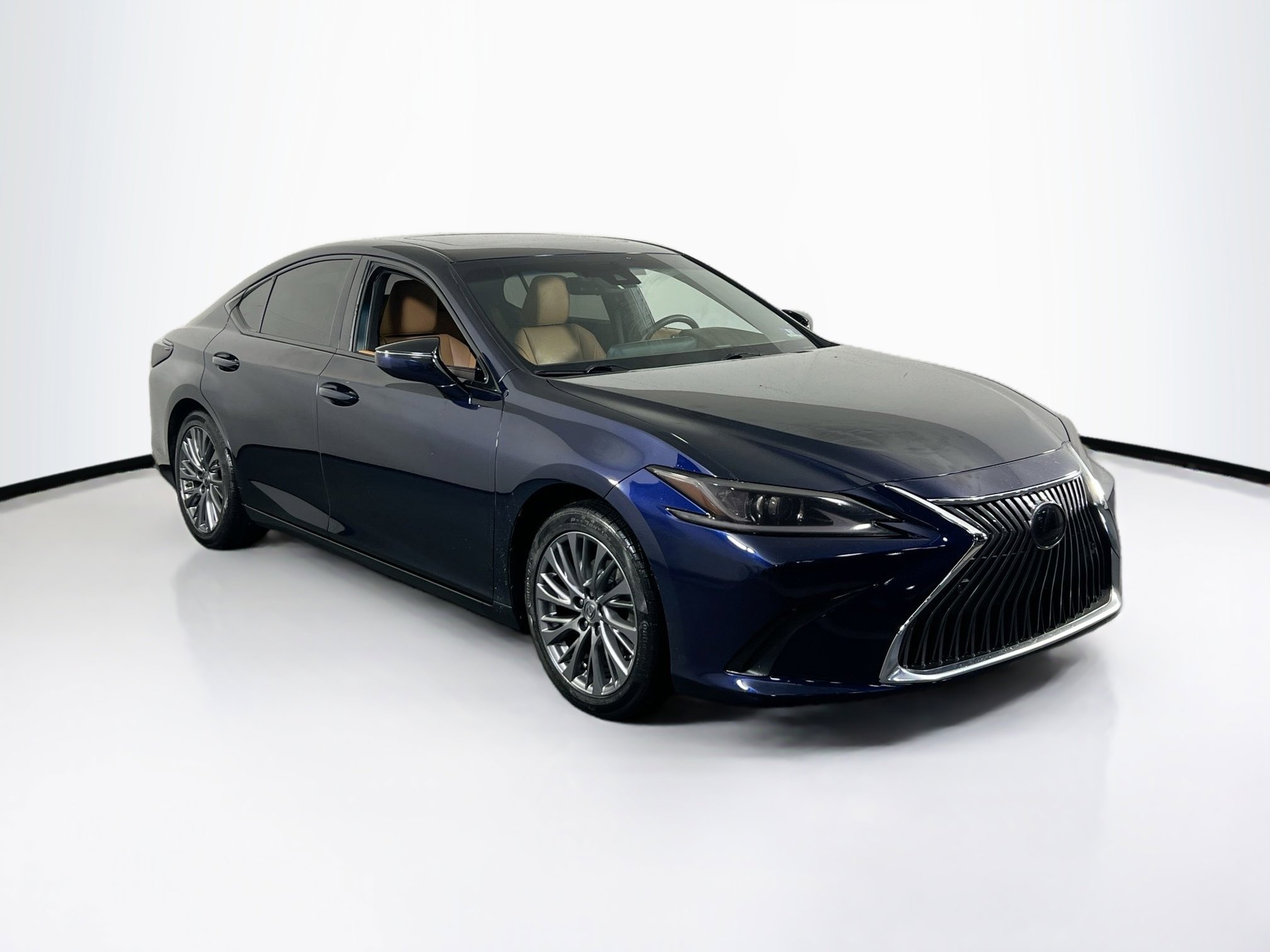 Used 2019 Lexus ES 350 w/ Premium Package image 3