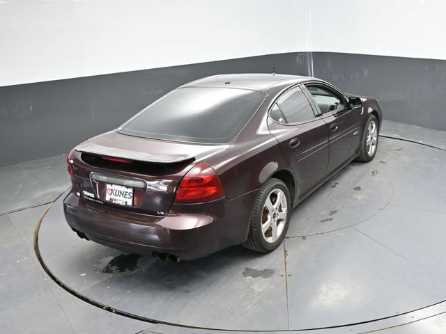 Used 2005 Pontiac Grand Prix GXP w/ Premium Audio Package FWD image 28