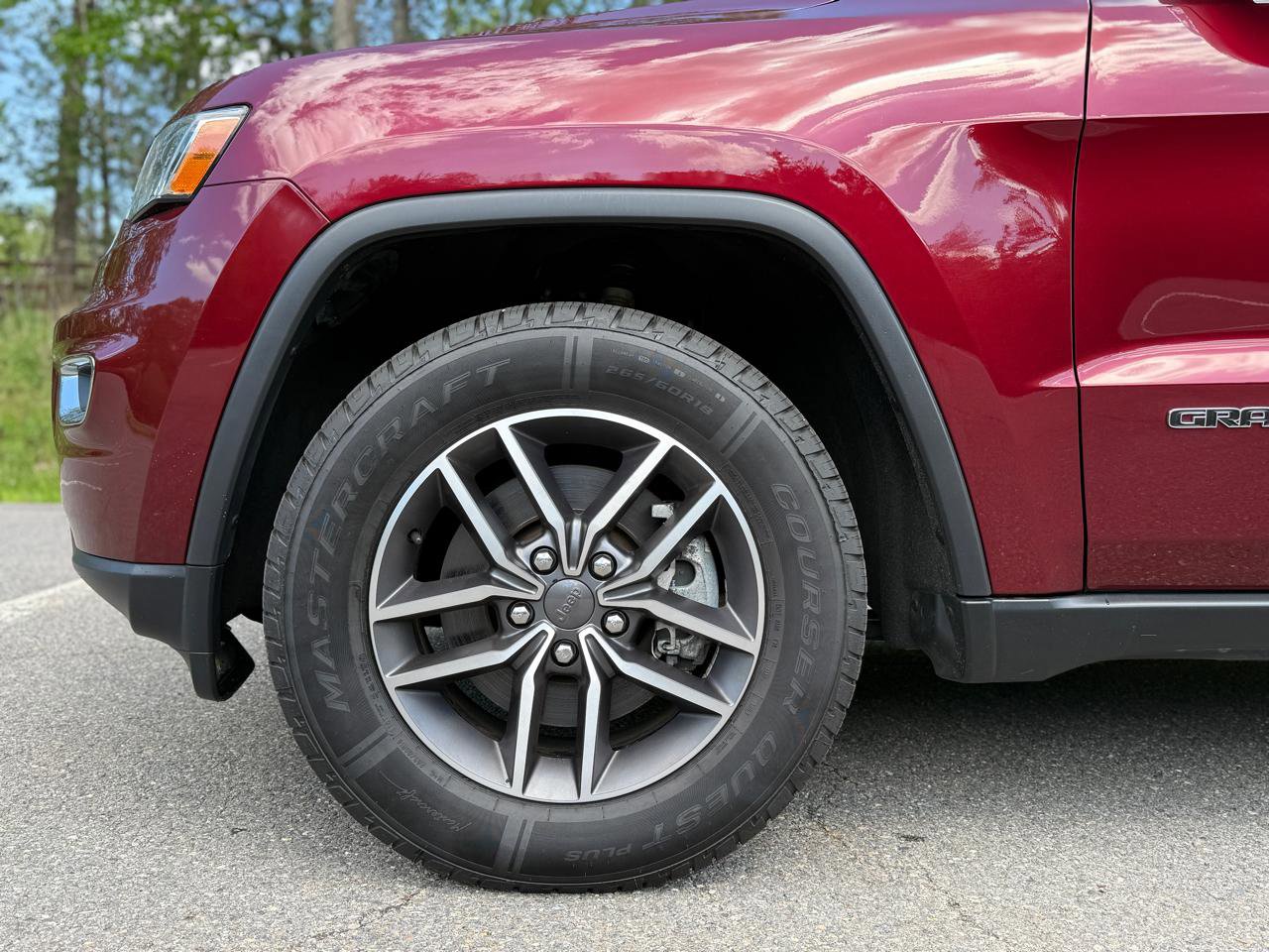 Used 2021 Jeep Grand Cherokee Limited AWD/4WD image 7