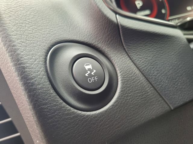 Used 2024 Nissan Z Performance w/ Heritage Edition image 16