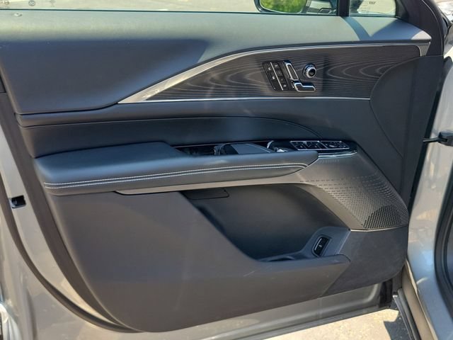 Certified 2024 Cadillac Lyriq Sport AWD/4WD image 18