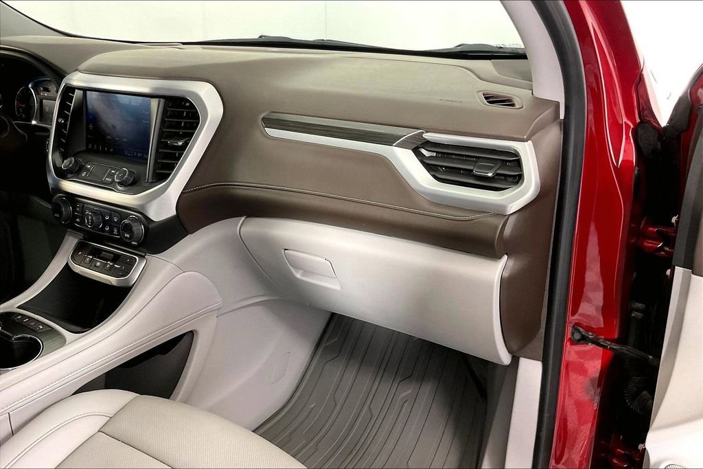 Used 2023 GMC Acadia SLT w/ Preferred Package FWD image 21