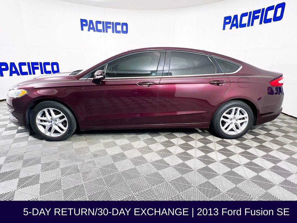 Used 2013 Ford Fusion SE FWD image 5
