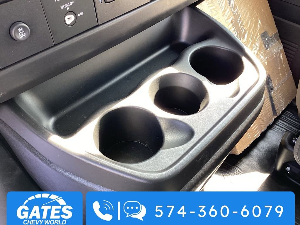 New 2025 Chevrolet Express 3500 Work Van w/ Power Convenience Package image 11