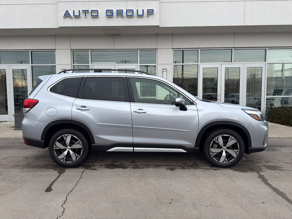 Used 2020 Subaru Forester Touring image 2
