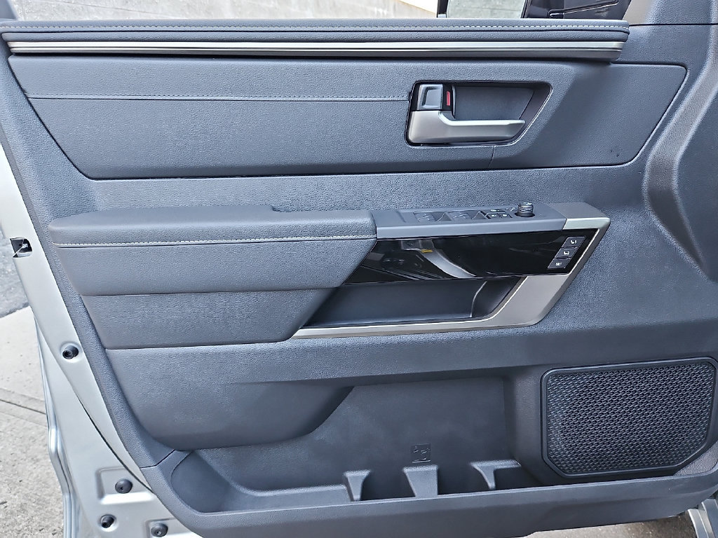 New 2026 Toyota Tundra Limited AWD/4WD image 10