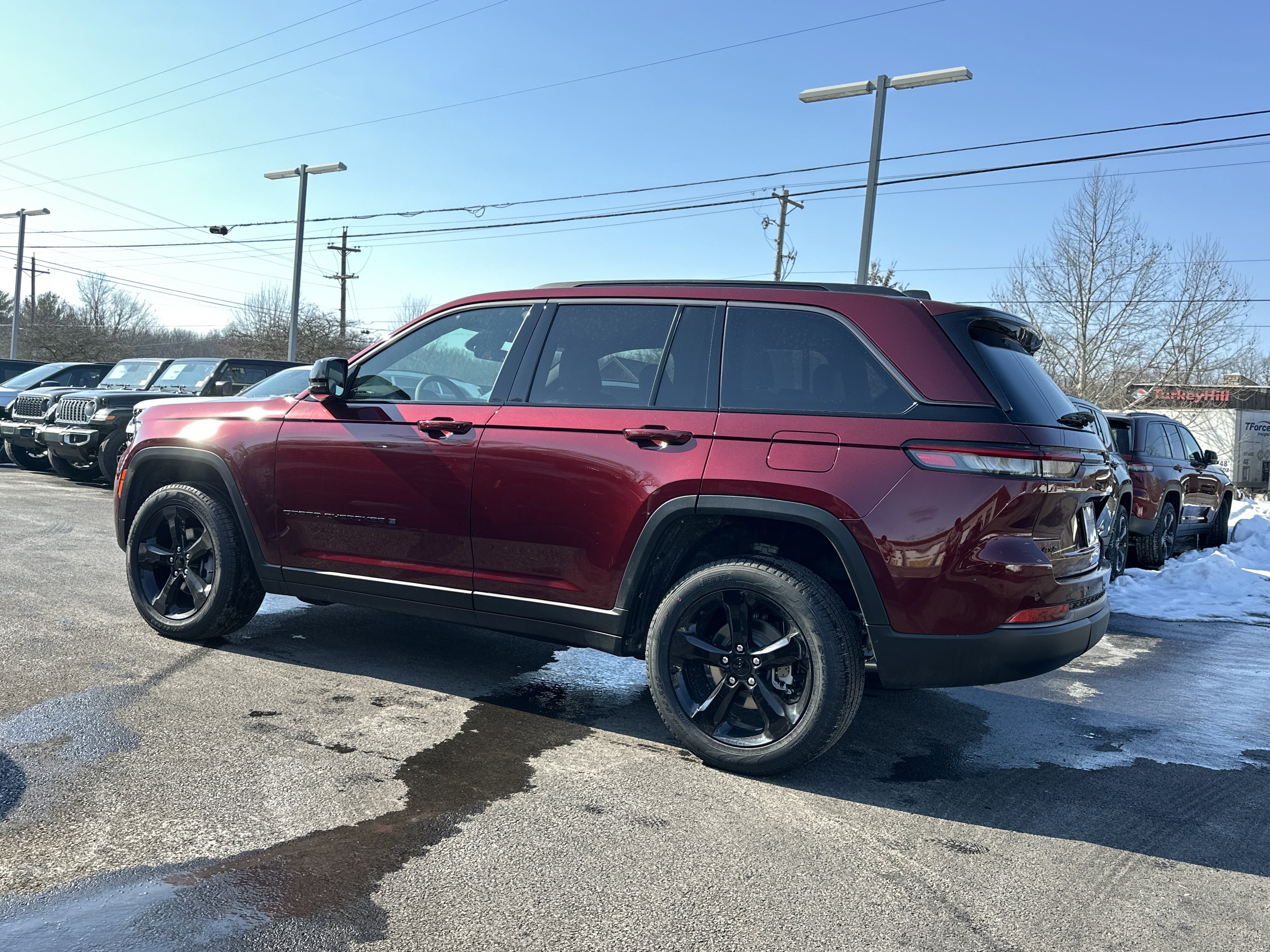 New 2026 Jeep Grand Cherokee Limited w/ Limited Altitude Package AWD/4WD image 25
