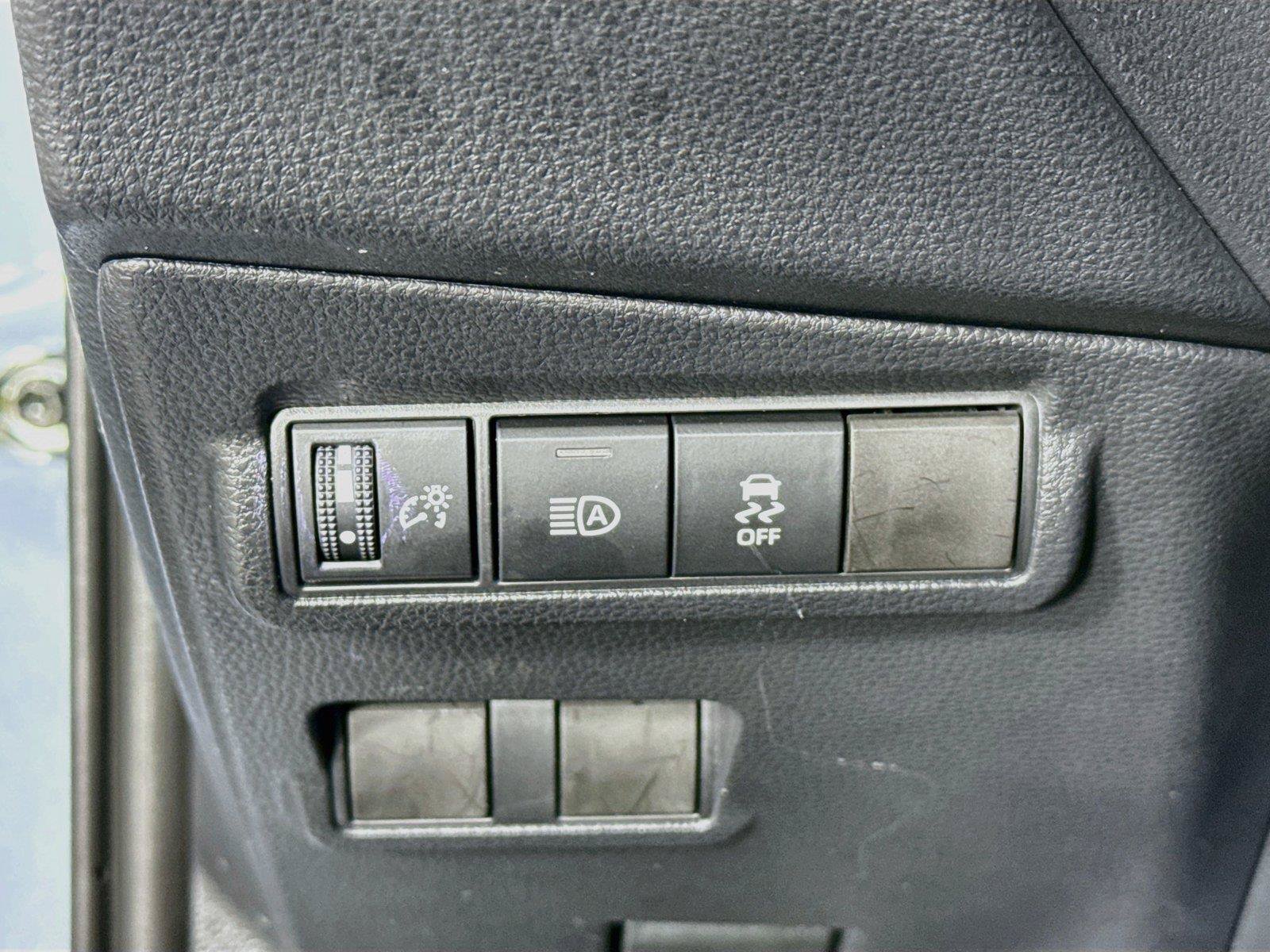 Certified 2026 Toyota Corolla Cross XLE AWD/4WD image 15