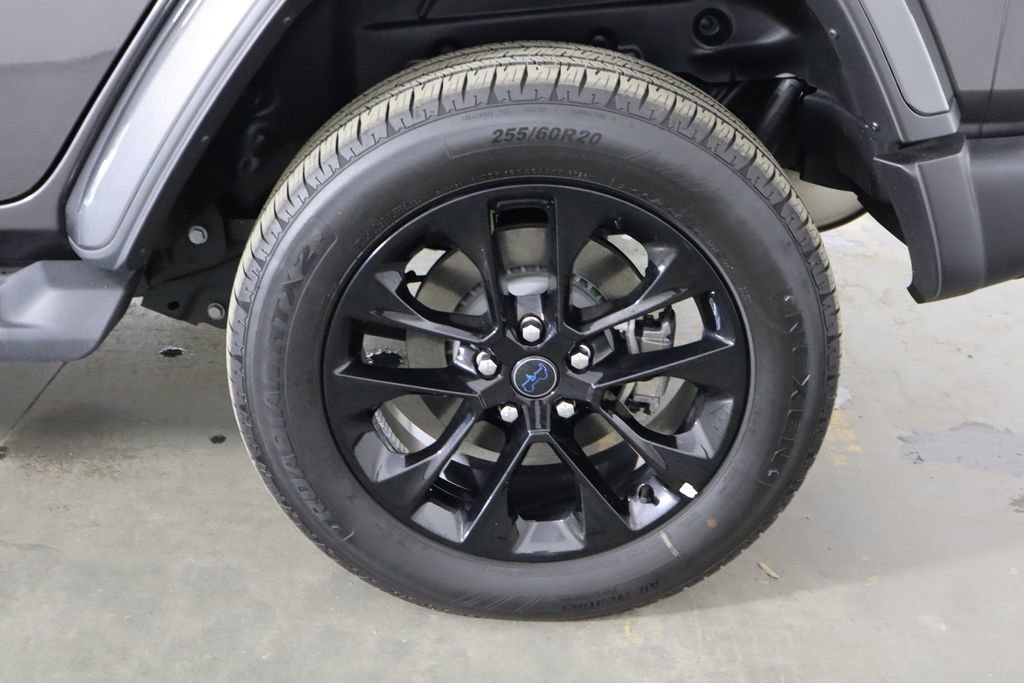 Used 2025 Jeep Wrangler Unlimited Sahara image 45