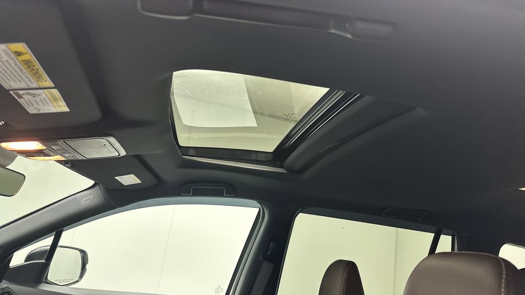 Used 2025 Honda Passport EX-L image 18