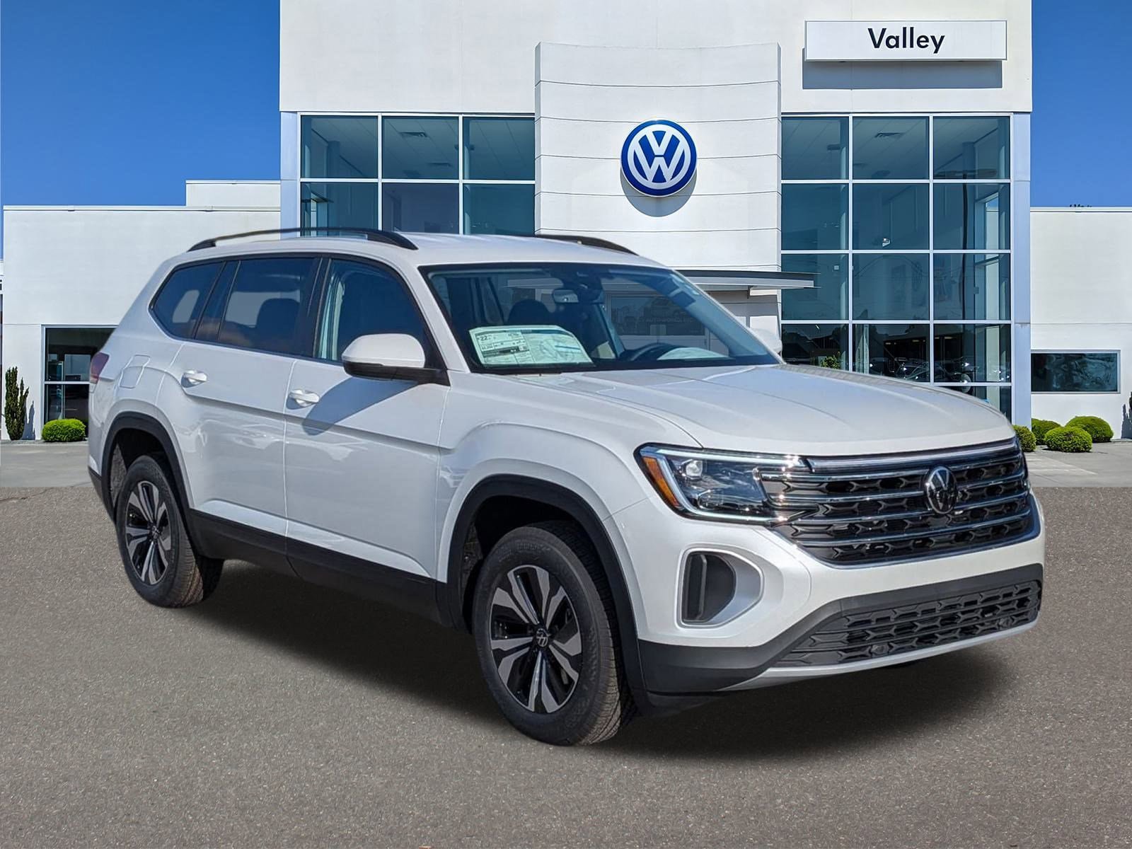 New 2026 Volkswagen Atlas SE