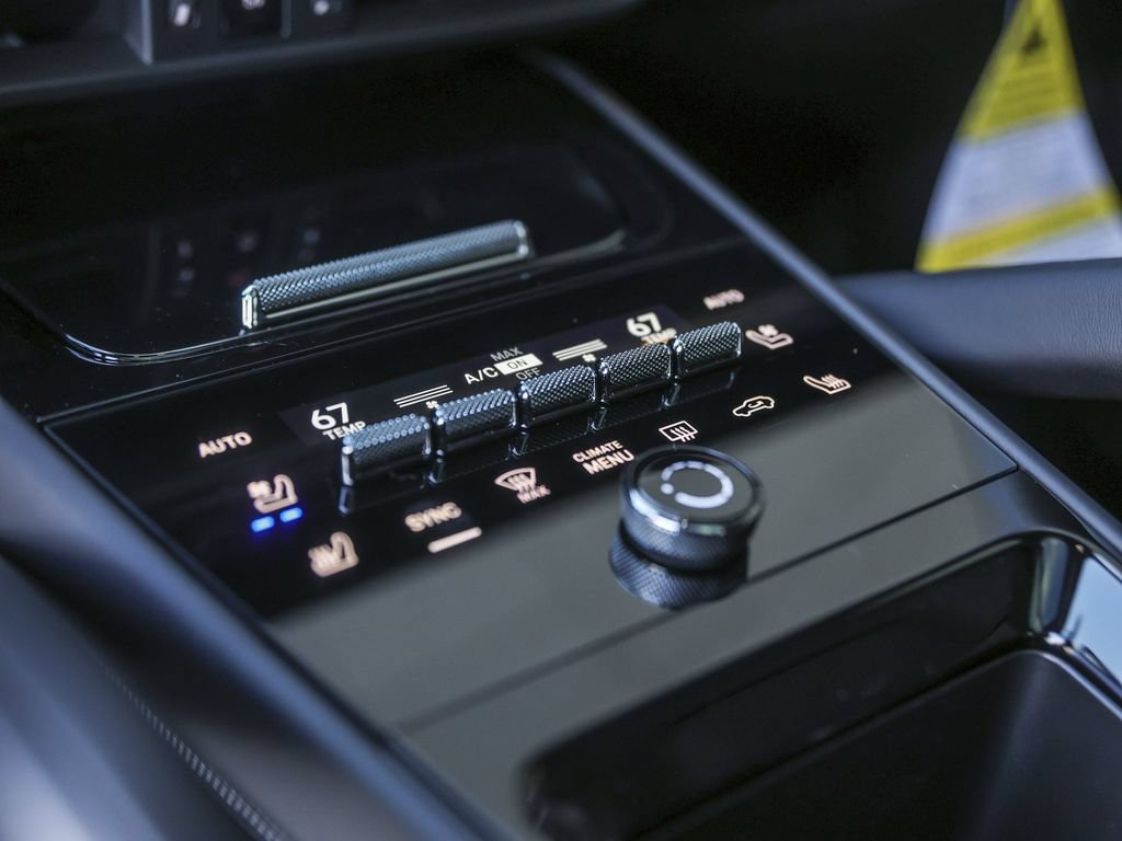 New 2026 Porsche Cayenne S AWD/4WD image 24