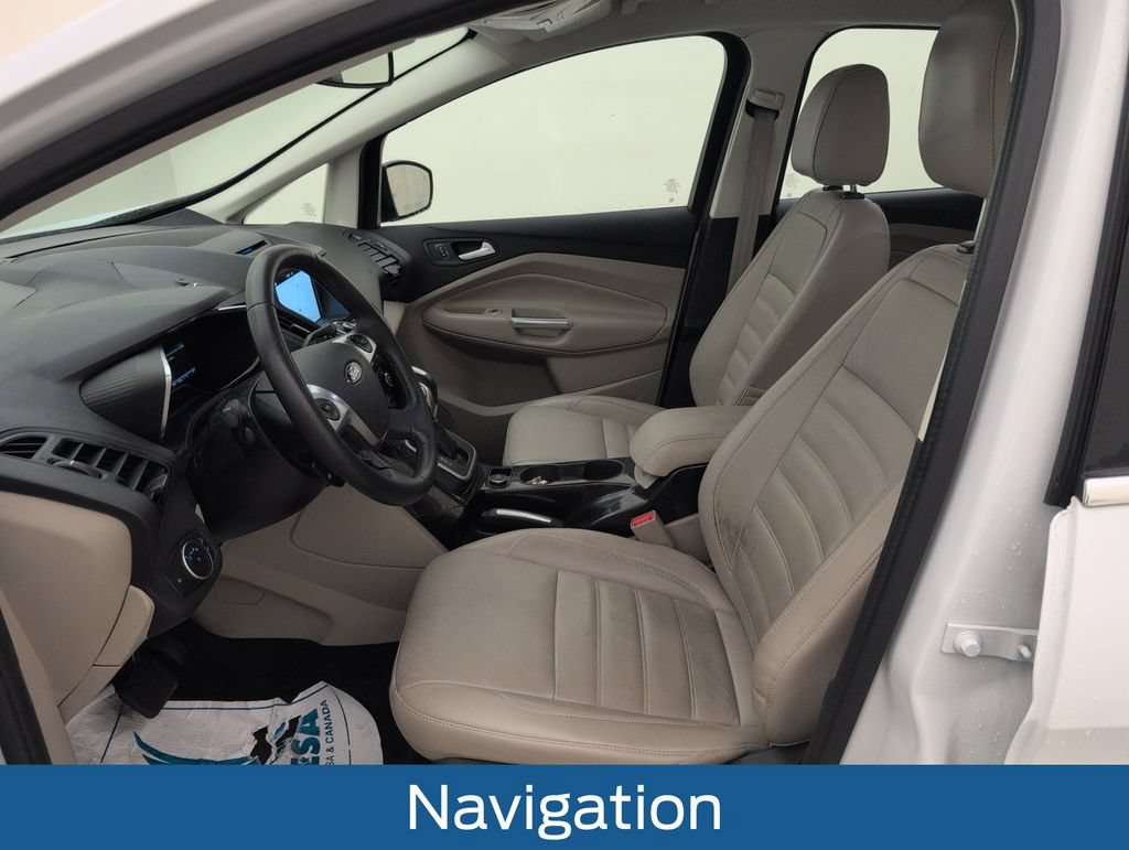 Used 2017 Ford C-MAX Energi Titanium w/ Equipment Group 501A FWD image 4