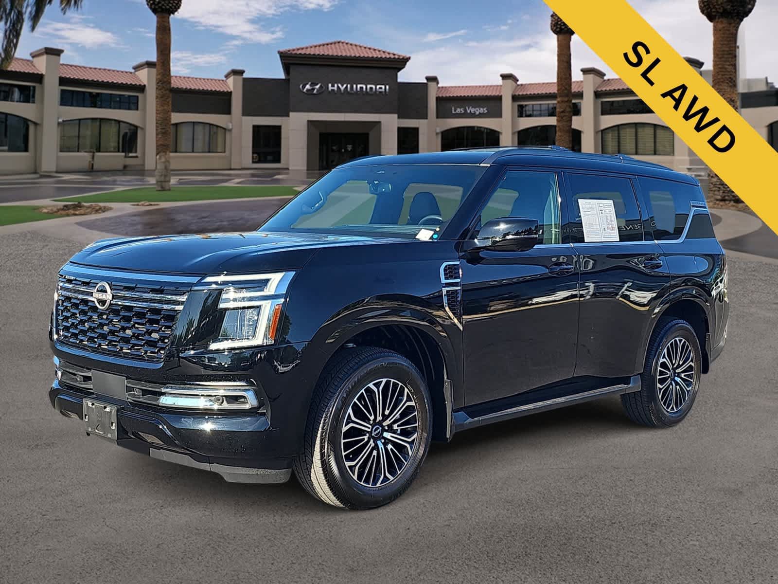 Used 2025 Nissan Armada SL AWD/4WD image 4