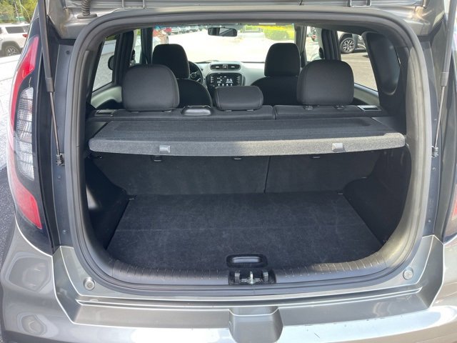 Used 2019 Kia Soul + image 10