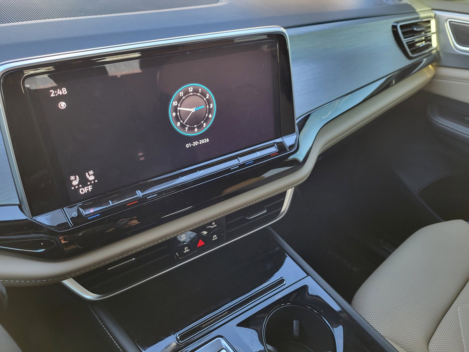 Used 2024 Volkswagen Atlas Cross Sport SE image 11