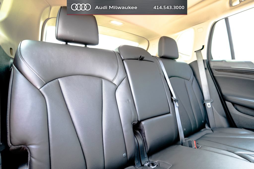 Used 2020 Buick Envision Essence FWD image 41