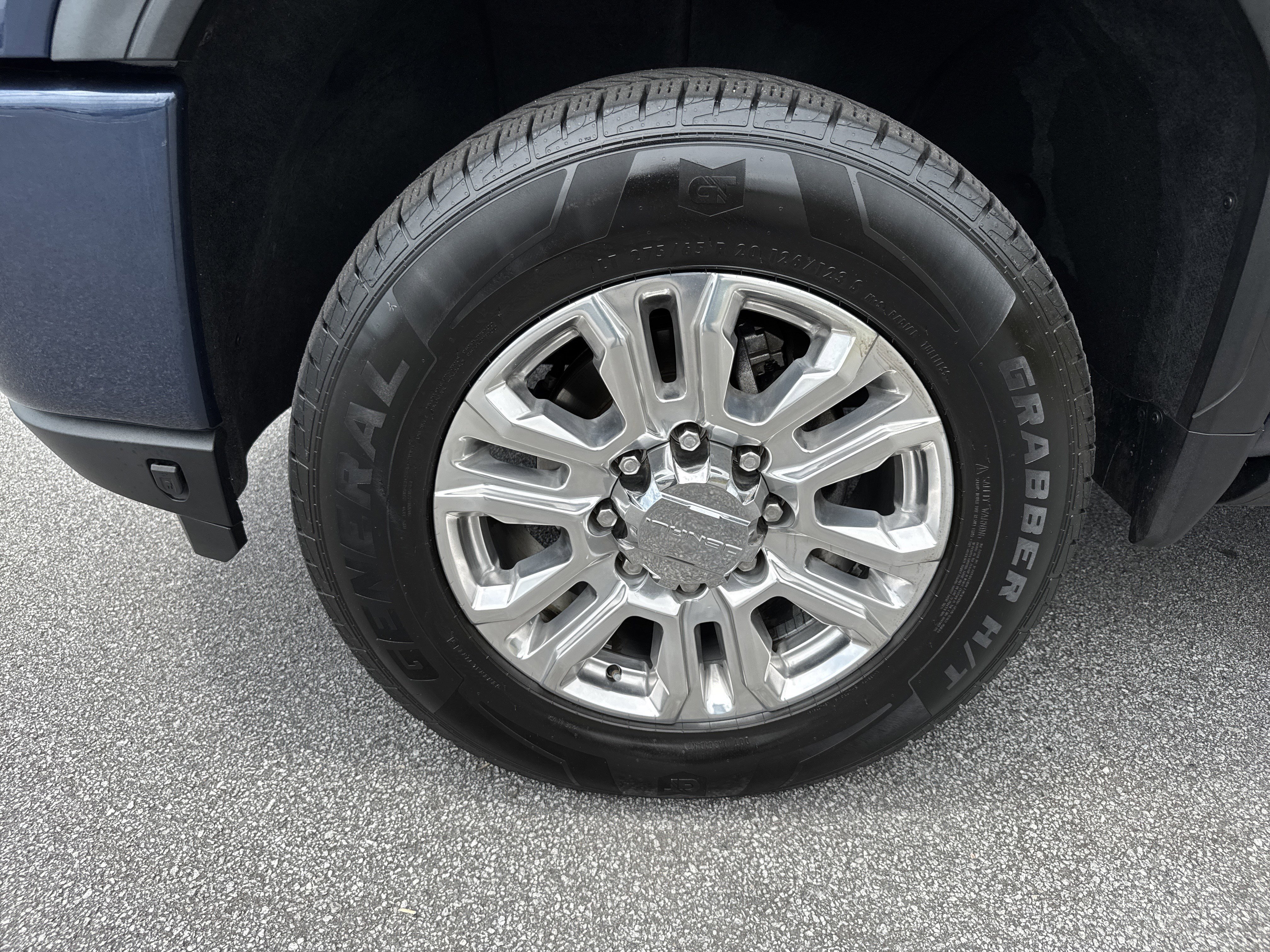 Used 2022 GMC Sierra 2500 Denali AWD/4WD image 13