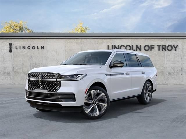New 2027 Lincoln Navigator Black Label AWD/4WD image 2