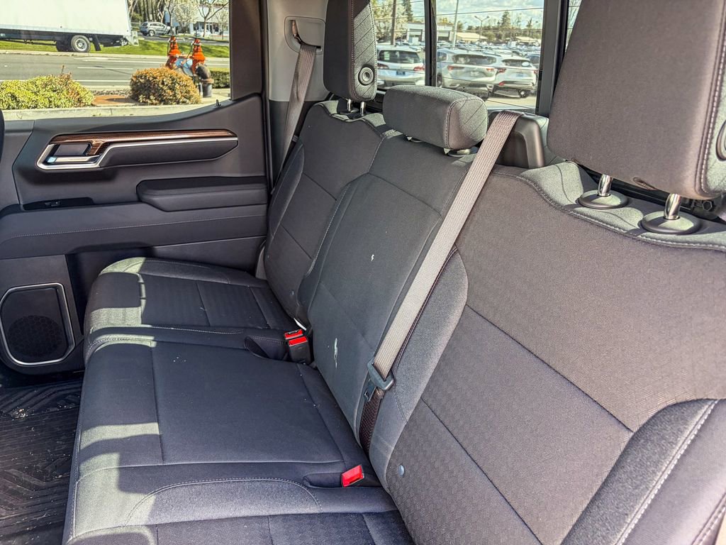 Used 2026 Chevrolet Silverado 1500 RST w/ All Star Edition Plus AWD/4WD image 17