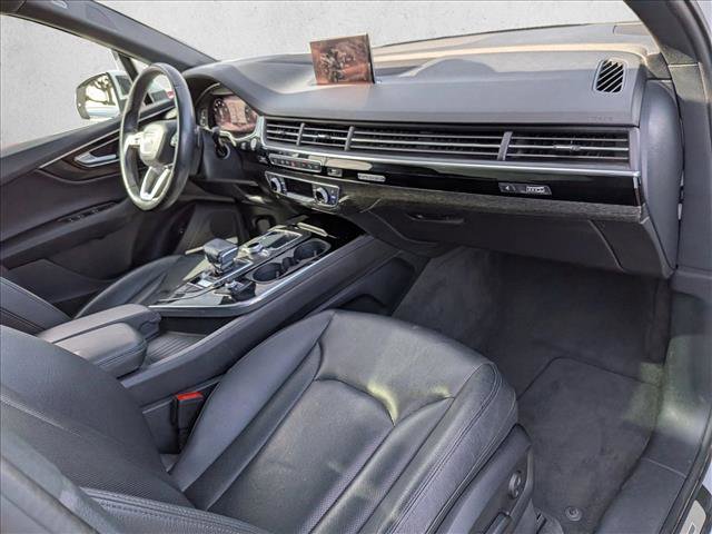 Used 2018 Audi Q7 3.0T Prestige AWD/4WD image 22