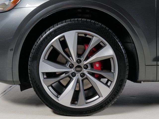 Certified 2023 Audi SQ5 Prestige w/ Prestige Package AWD/4WD image 34