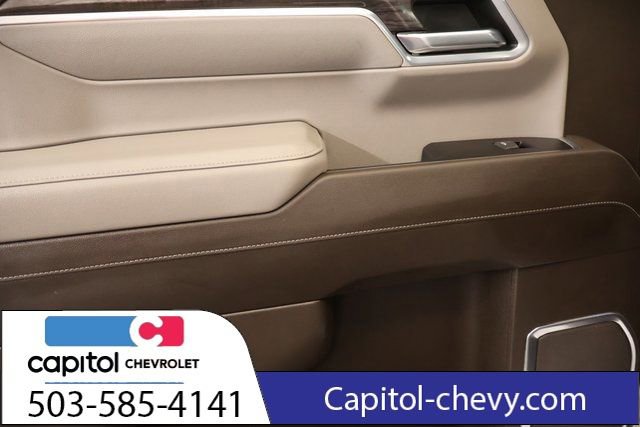 Used 2022 Chevrolet Silverado 1500 LTZ w/ LTZ Convenience Package II AWD/4WD image 28