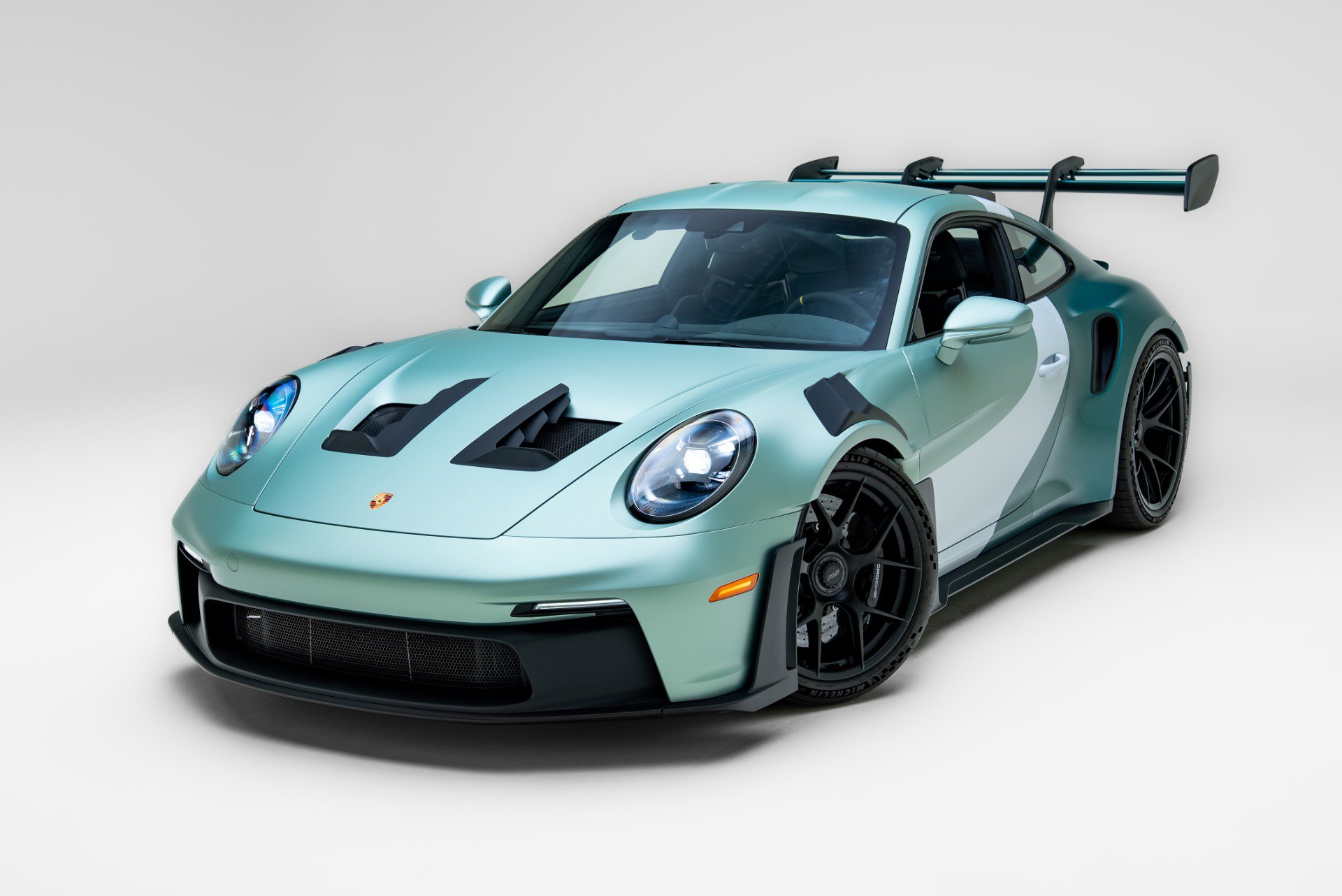 Used 2024 Porsche 911 GT3 RS RWD image 24