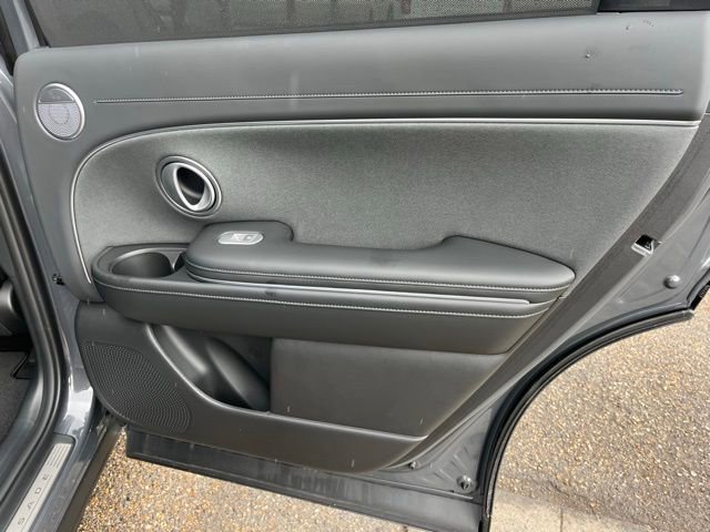 New 2026 Hyundai Palisade Calligraphy FWD image 17