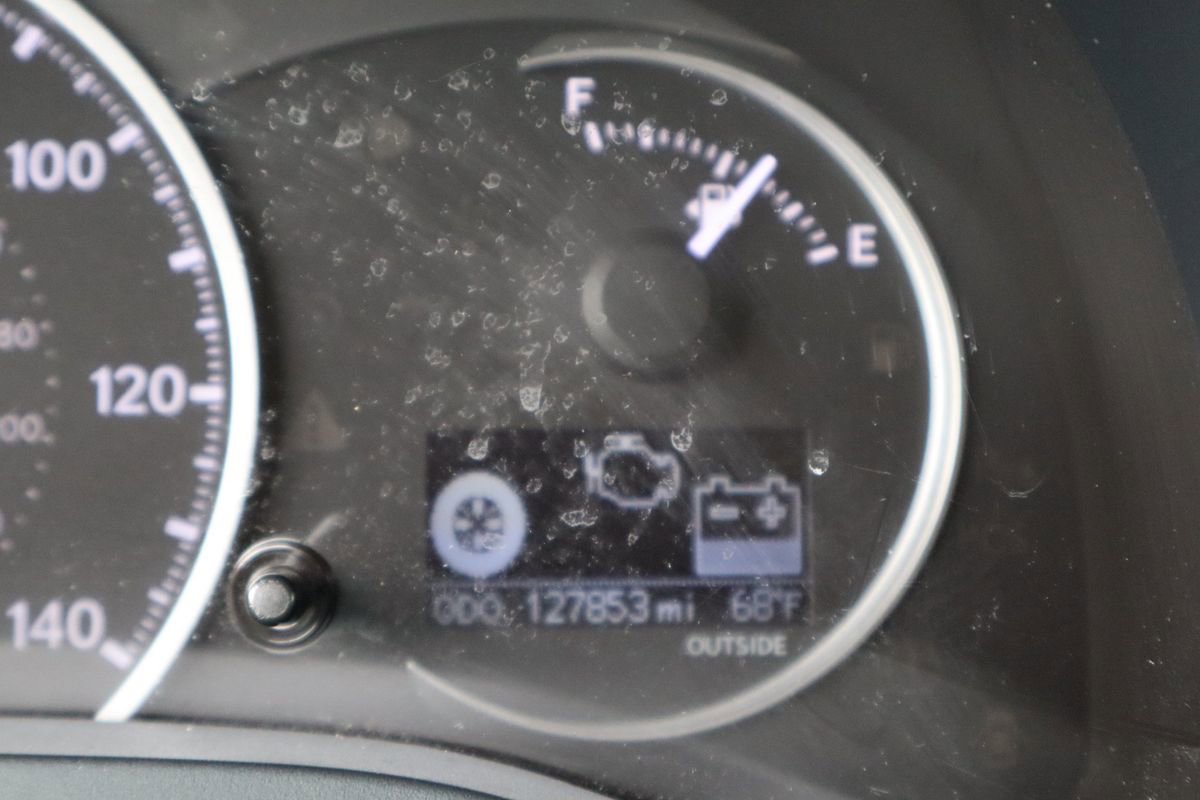 Used 2012 Lexus CT 200h Premium w/ Leather Pkg FWD image 45