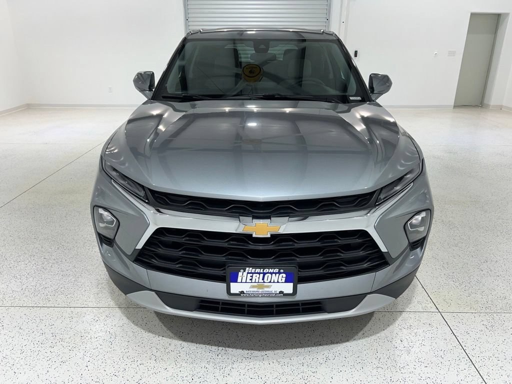Used 2023 Chevrolet Blazer LT AWD/4WD image 8