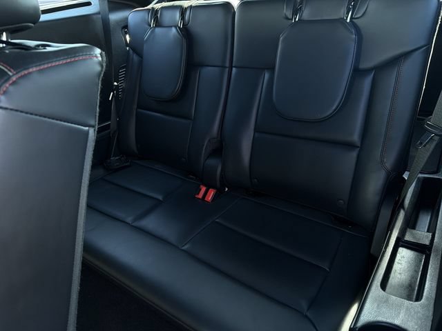 Used 2025 Ford Explorer ST-Line w/ ST-Line Street Pack AWD/4WD image 20