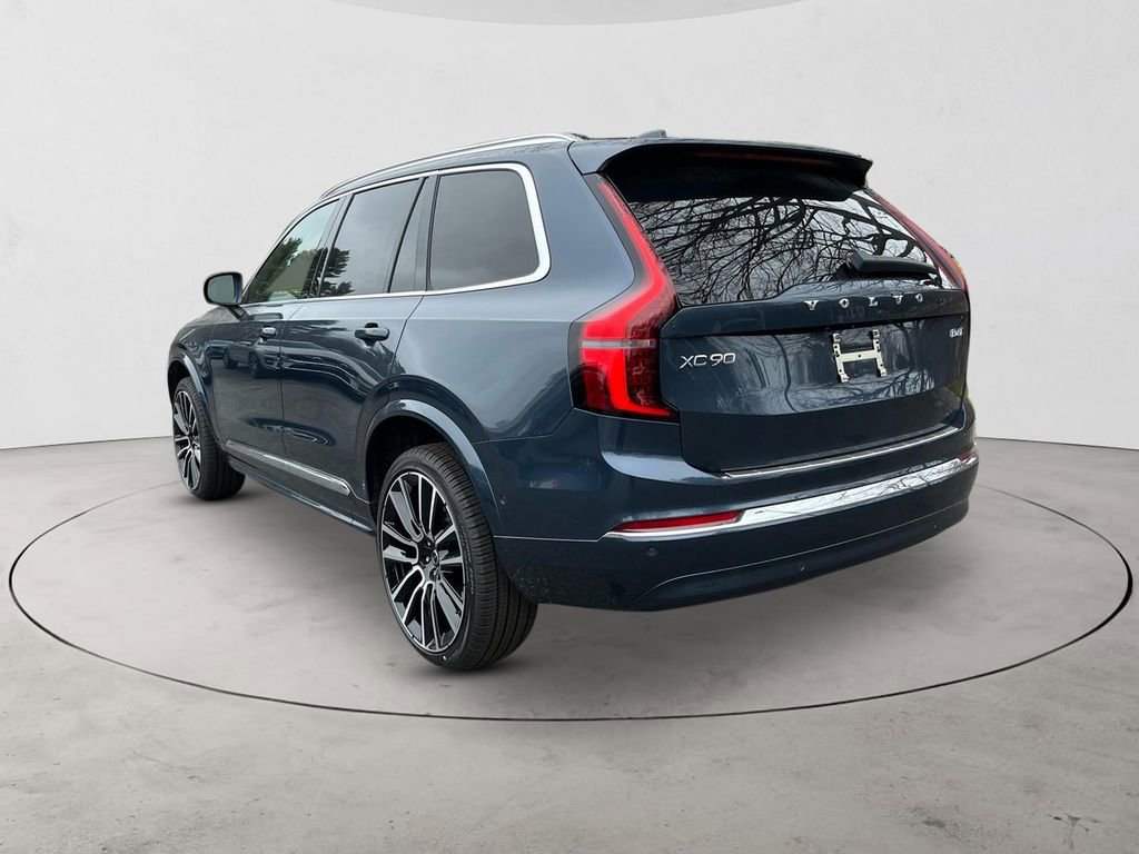 New 2026 Volvo XC90 B6 Plus w/ Protection Package Premier AWD/4WD image 3