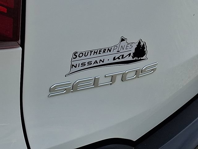 Certified 2024 Kia Seltos EX FWD image 32