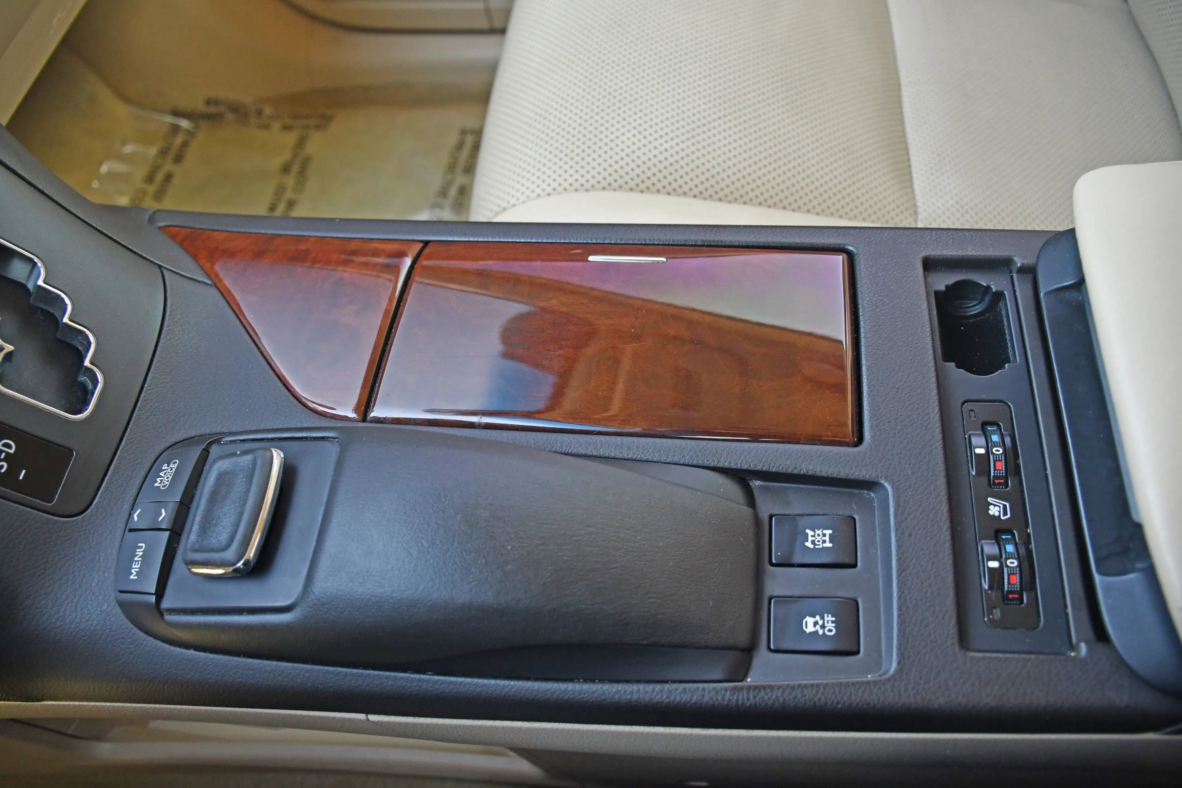 Used 2015 Lexus RX 350 AWD w/ Luxury Package image 24