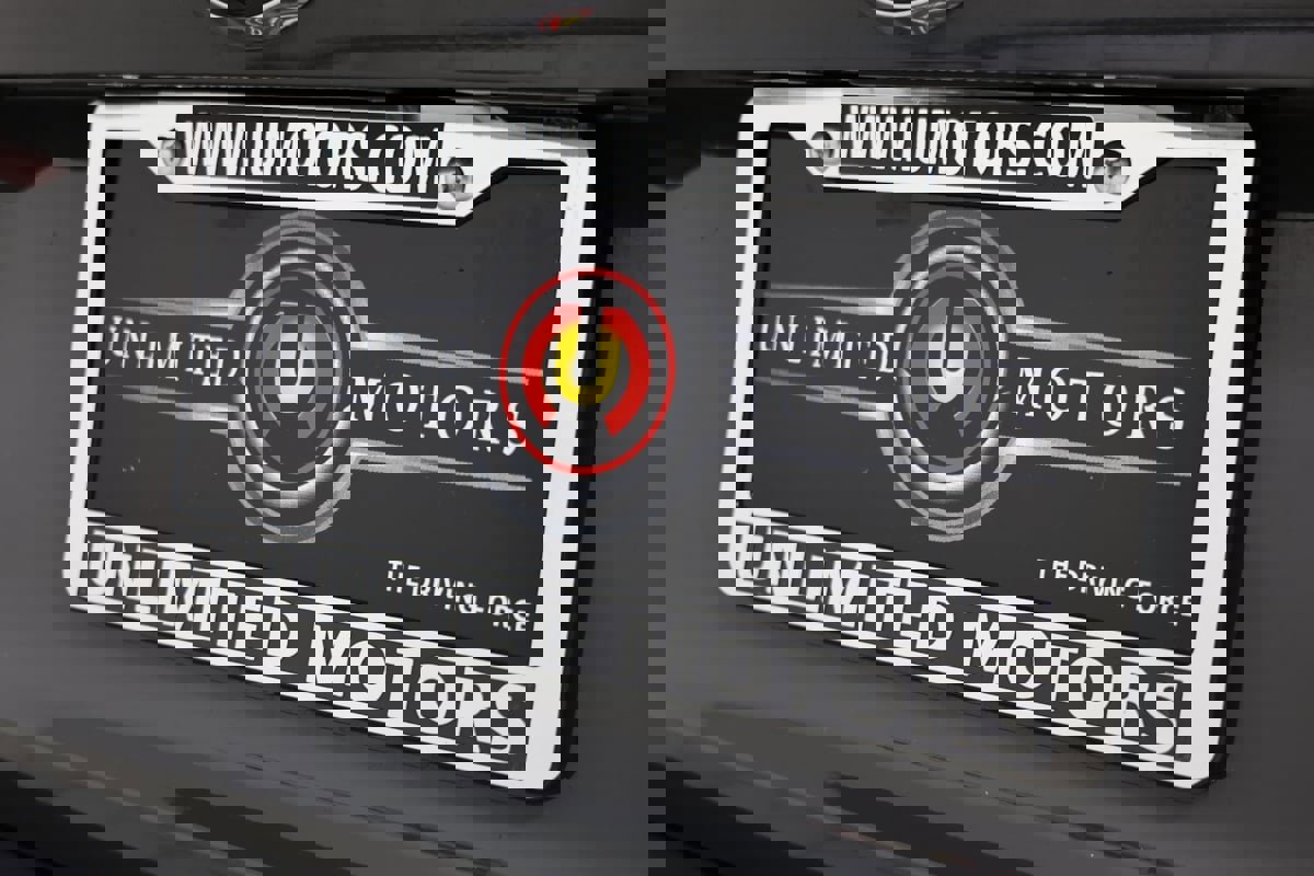 Used 2024 BMW M4 xDrive Competition w/ M Carbon Exterior Package image 20