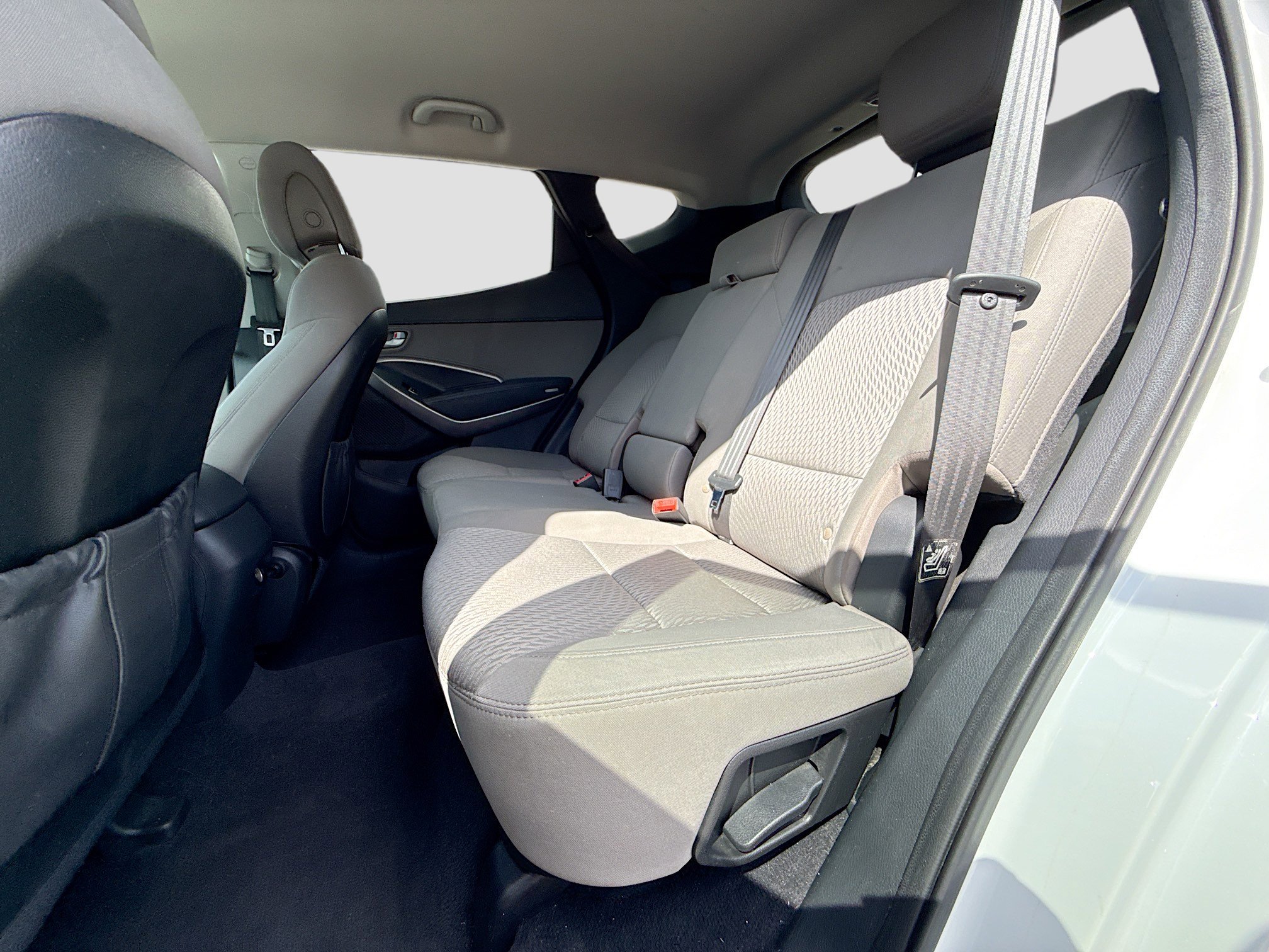 Used 2015 Hyundai Santa Fe Sport FWD image 18