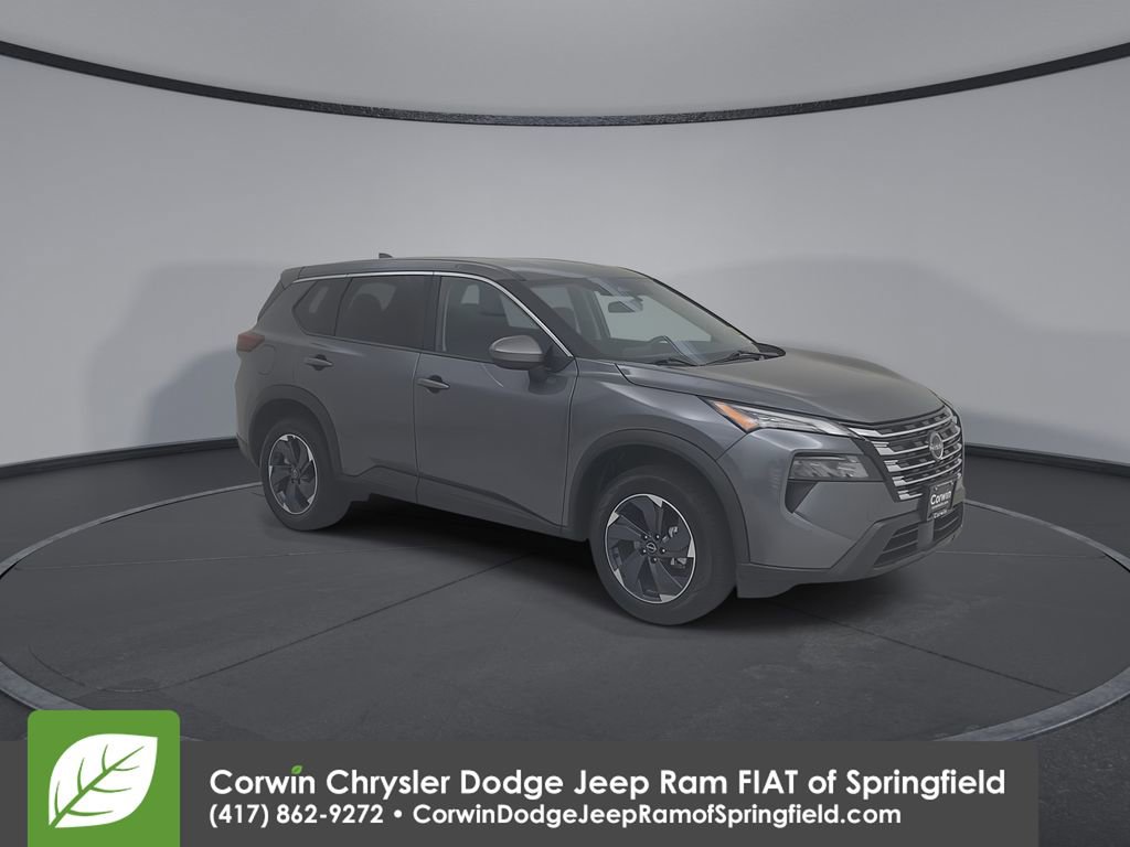 Used 2025 Nissan Rogue SV FWD image 3