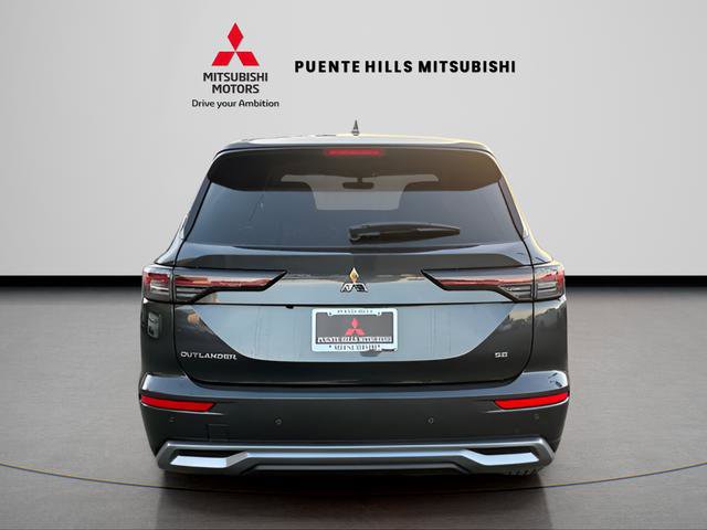 New 2026 Mitsubishi Outlander SE FWD image 6
