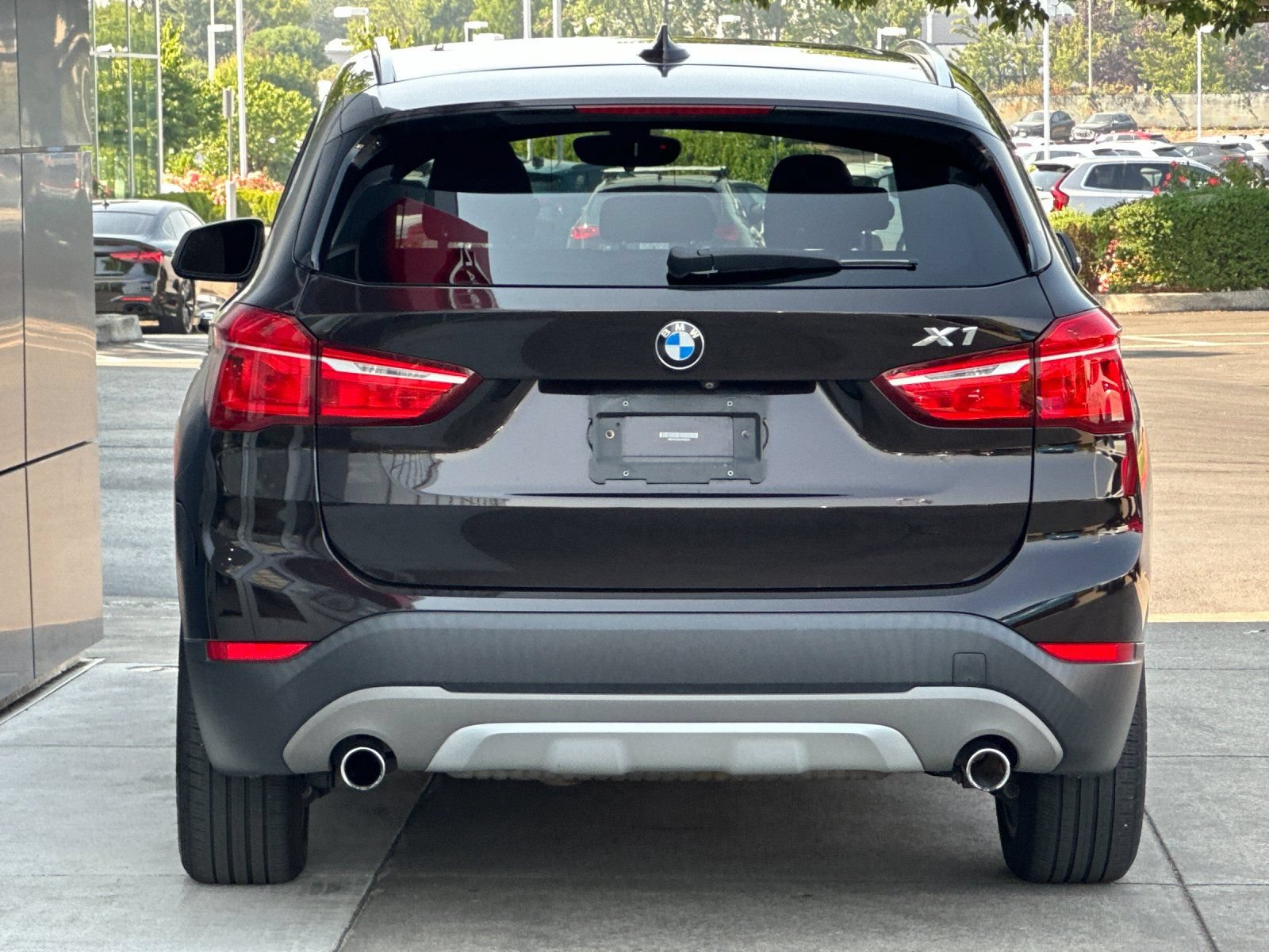 Used 2018 BMW X1 xDrive28i AWD/4WD image 4