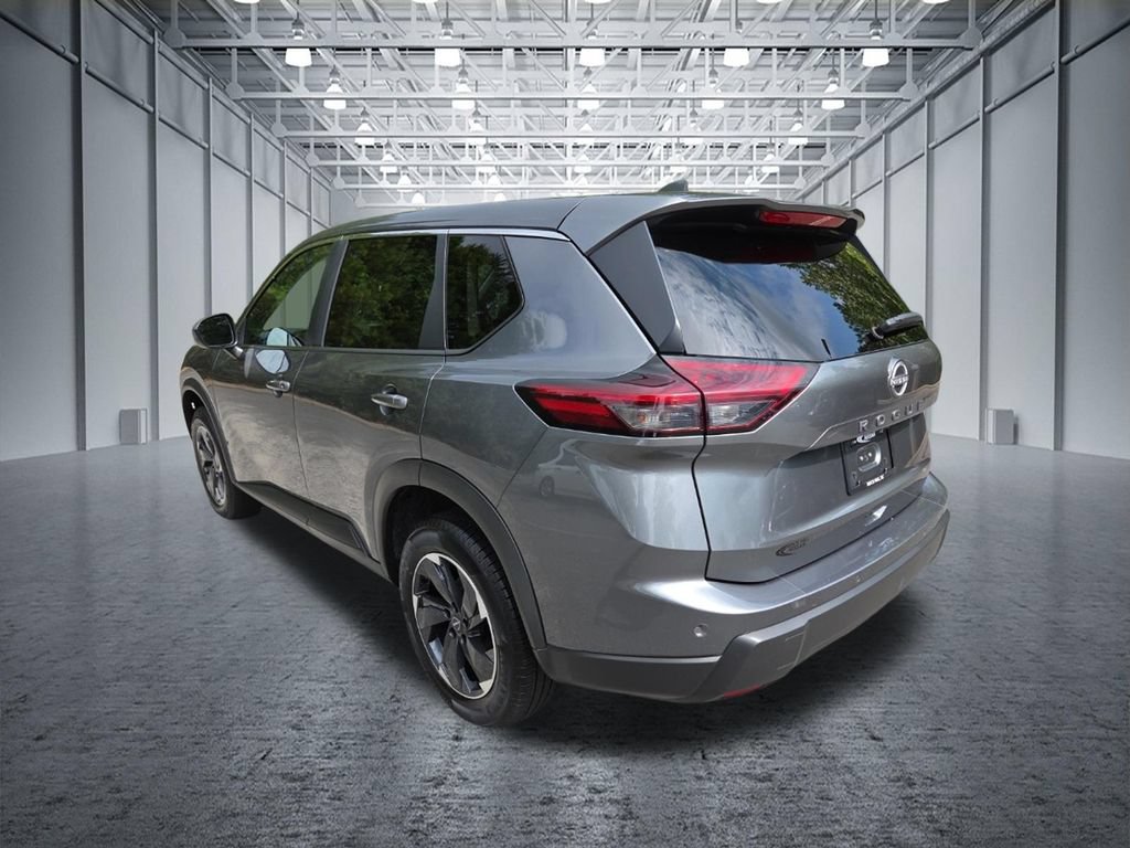 Certified 2025 Nissan Rogue SV FWD image 6