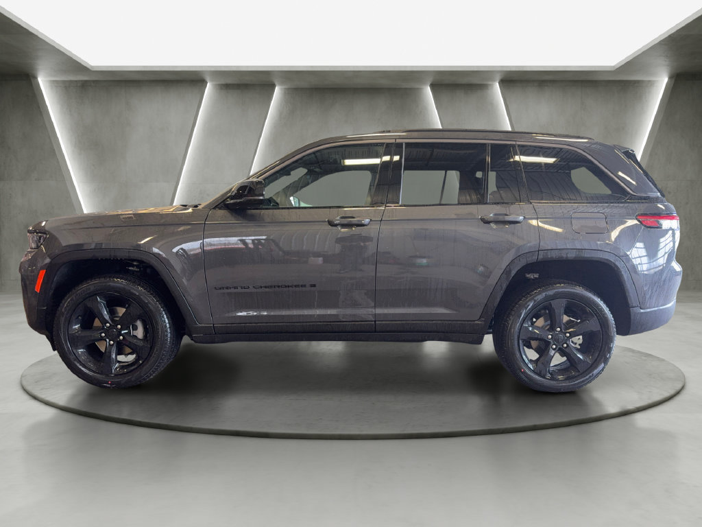 New 2026 Jeep Grand Cherokee Limited AWD/4WD image 4