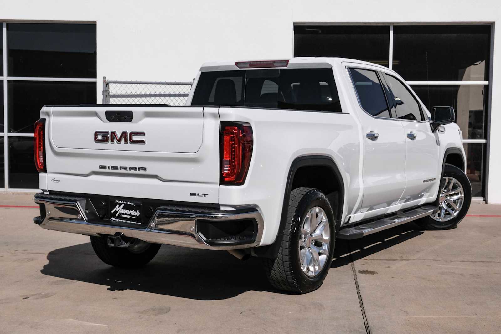 Used 2020 GMC Sierra 1500 SLT image 9