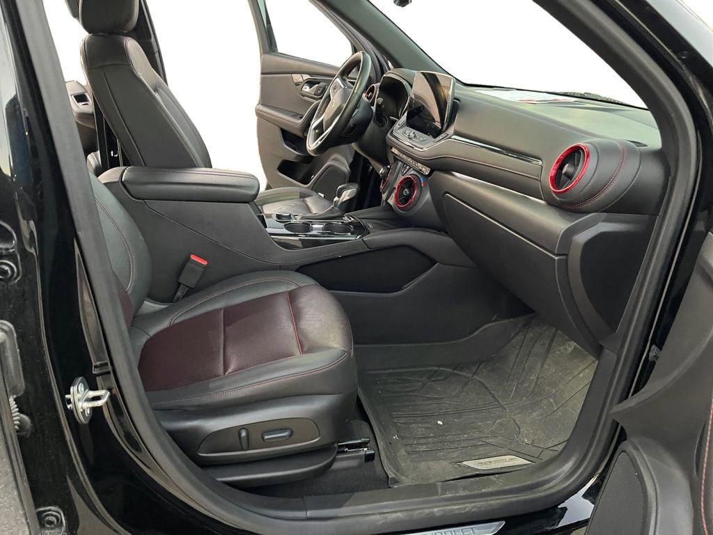 Used 2023 Chevrolet Blazer RS w/ Driver Confidence II Package image 15