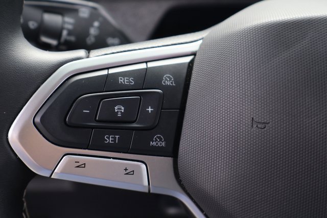 Certified 2025 Volkswagen Tiguan S image 21