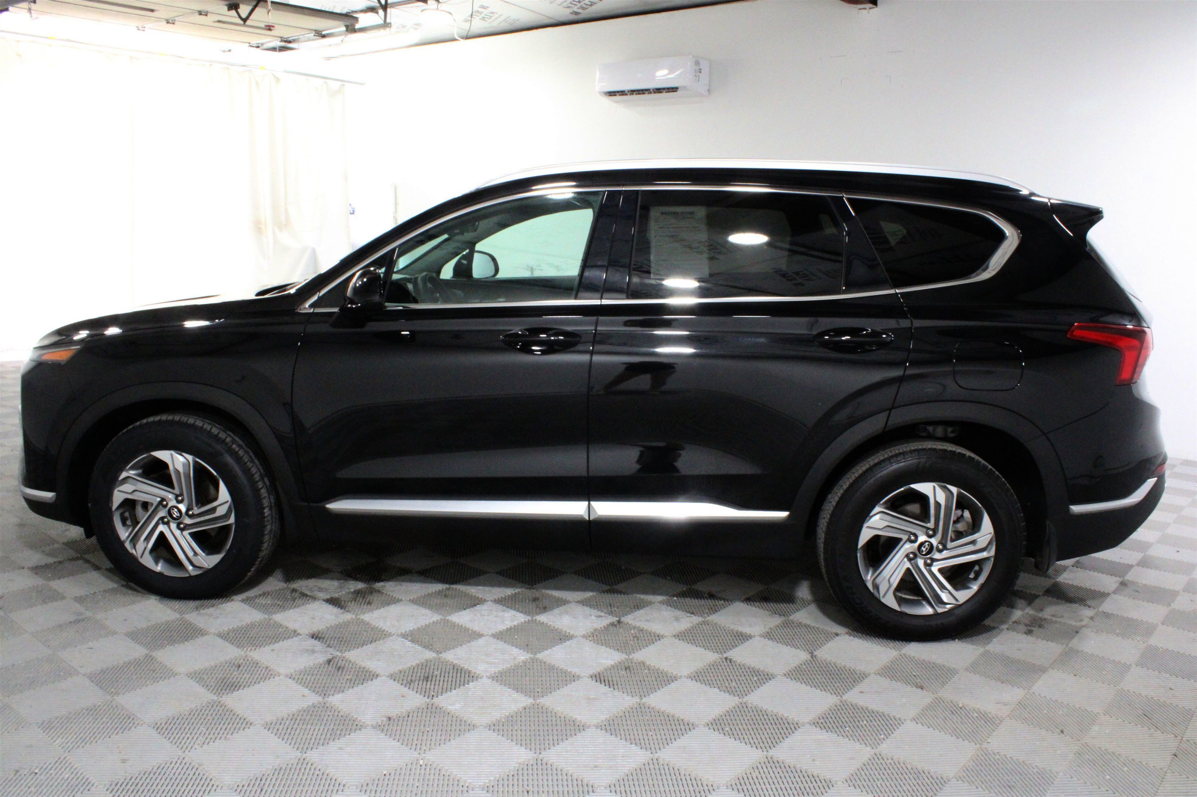 Used 2022 Hyundai Santa Fe SEL FWD image 28